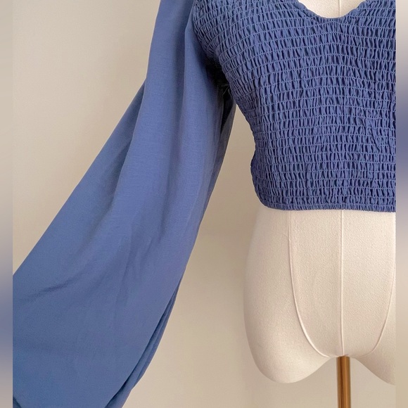 Aaron & Amber Cropped Balloon Sleeve Top Size L - Picture 3 of 4